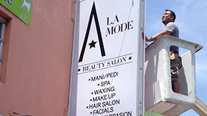 a la mode beauty salon